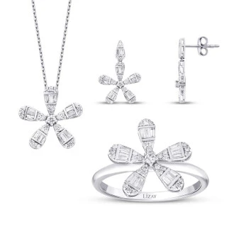 0.96 Karat Pırlanta Baget Çiçek Set