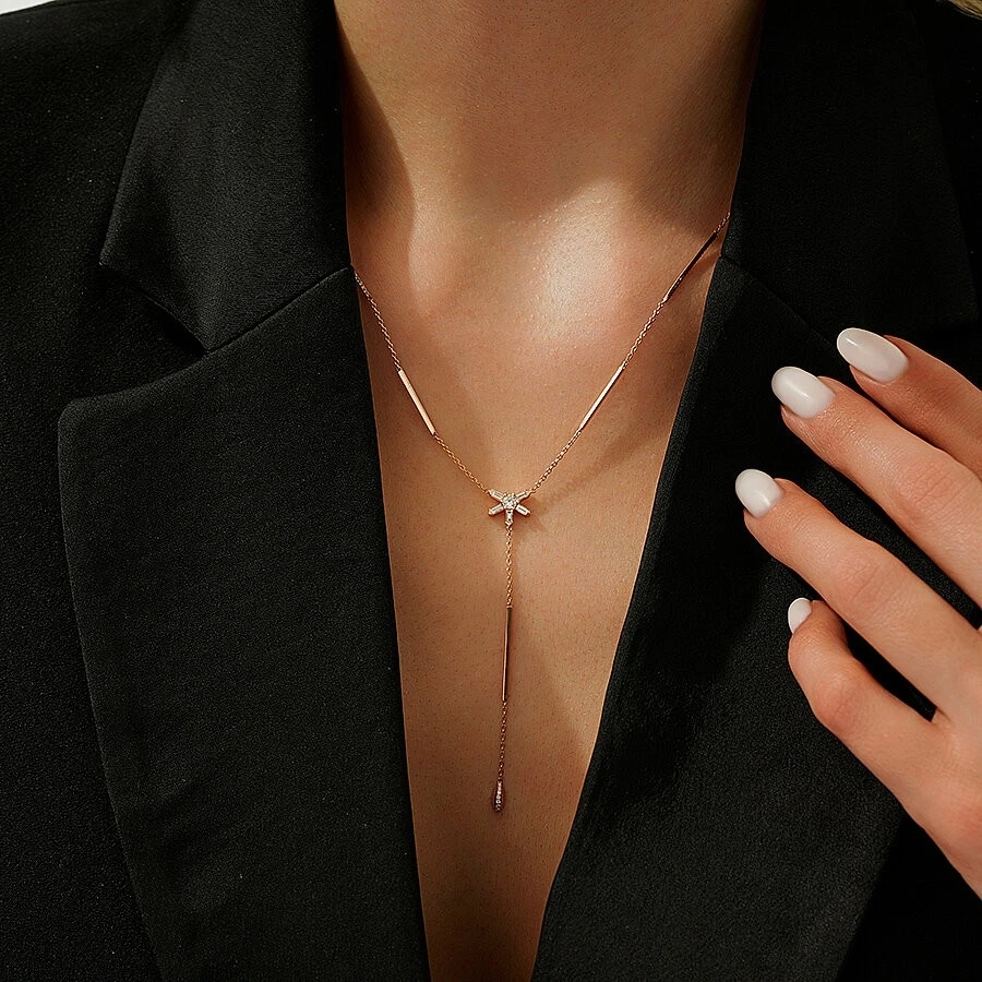 0.45 Karat Pırlanta Sarkan Detaylı Trend Kolye - 3