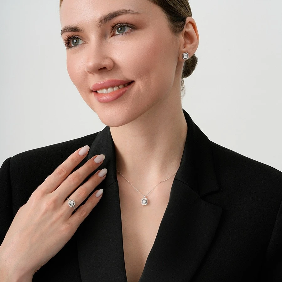 0.14 Karat Pırlanta Baget Kolye - 4