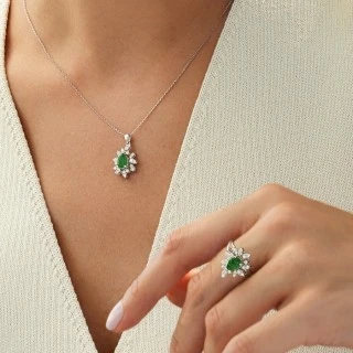 1.01 Karat Pırlanta Zümrüt Yüzük - 3