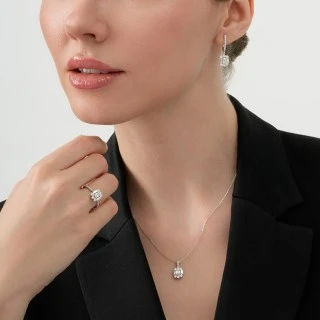 1.18 Karat Pırlanta Baget Küpe - 4