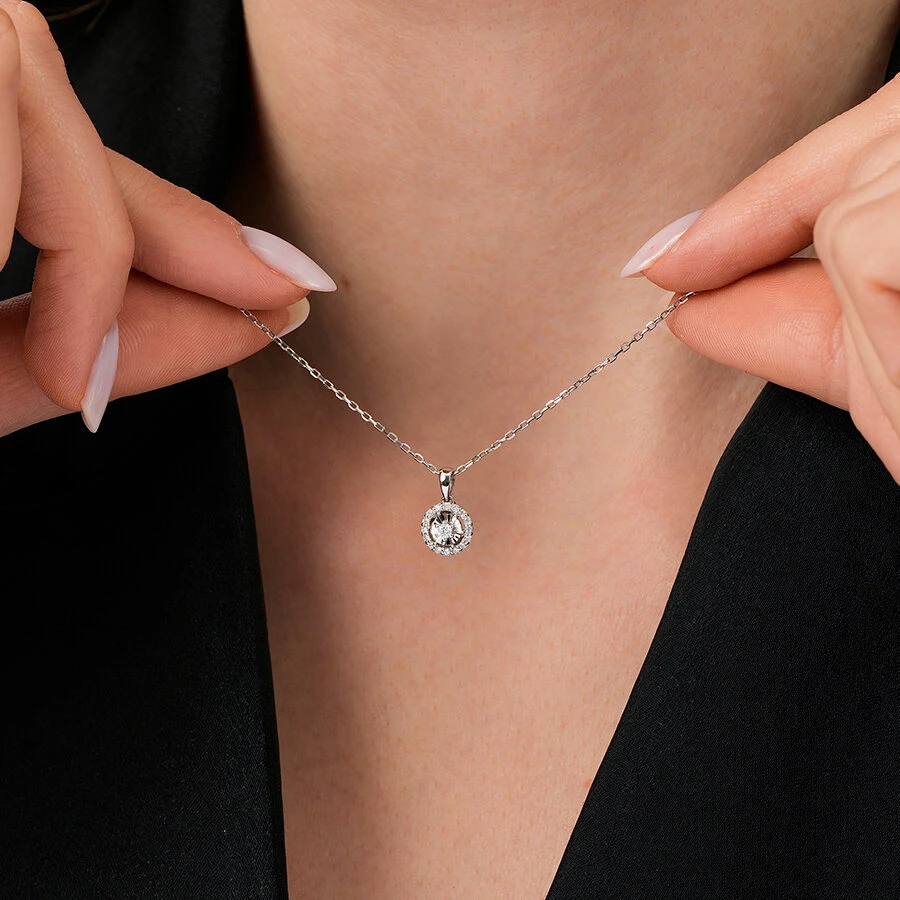 0.10 Karat Pırlanta Efektli Trend Kolye - 3