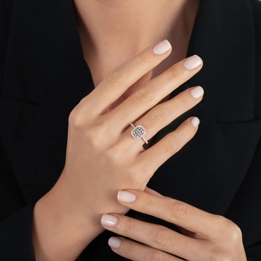 0.28 Karat Pırlanta Baget Yüzük - 2