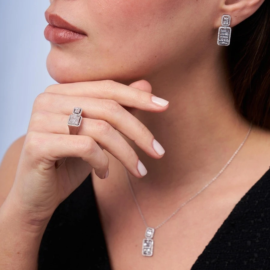 0.41 Karat Pırlanta Baget Yüzük - 3