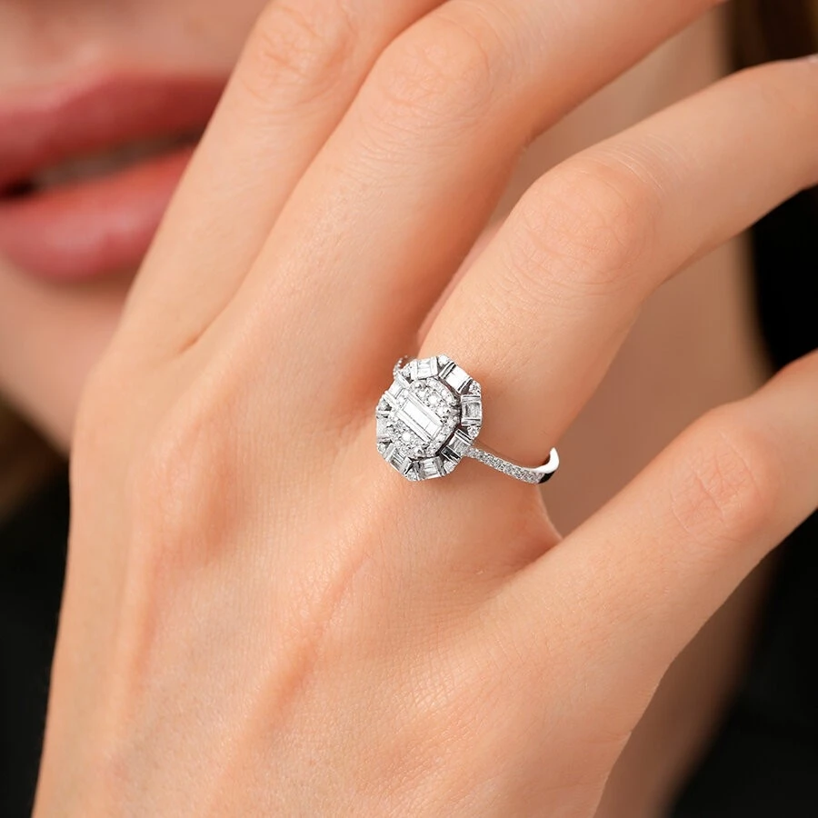 0.41 Karat Pırlanta Baget Yüzük - 3