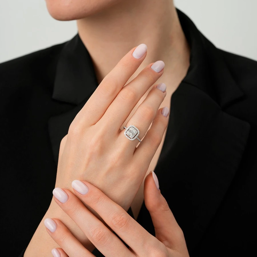 0.57 Karat Pırlanta Baget Yüzük - 3