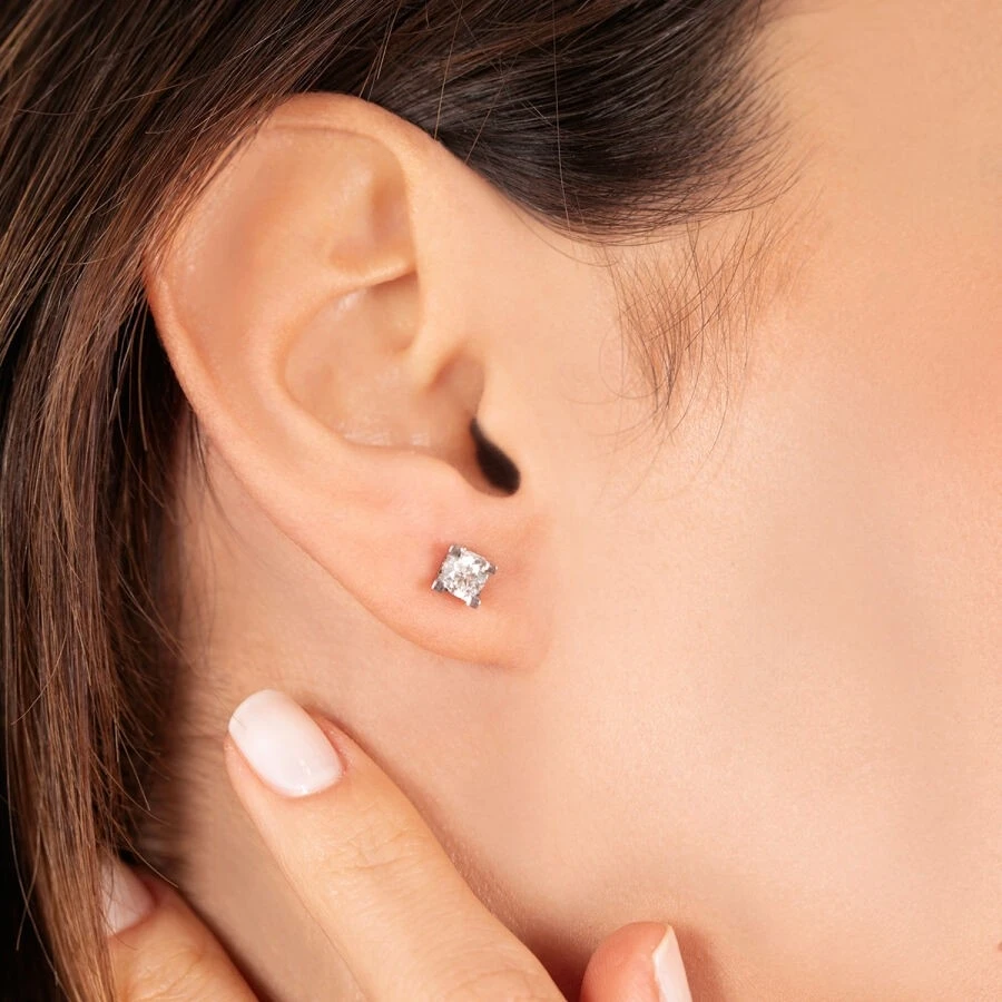 0.60 Karat Pırlanta Tektaş Küpe - 3