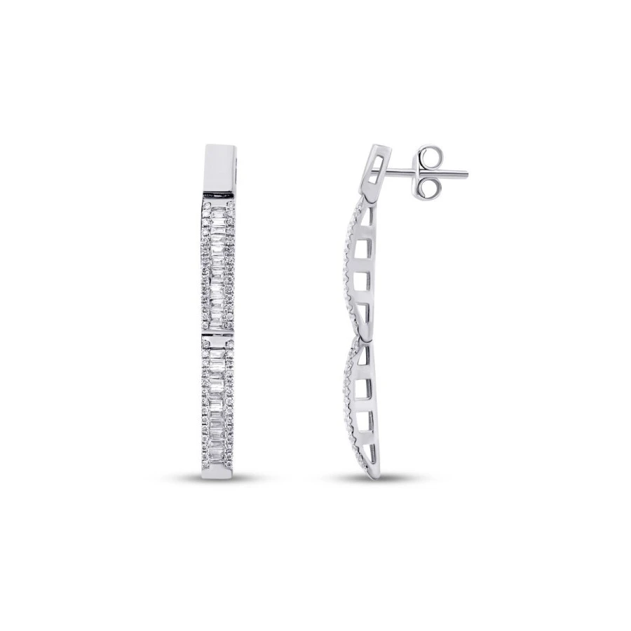 0.69 Karat Pırlanta Baget Küpe - 1