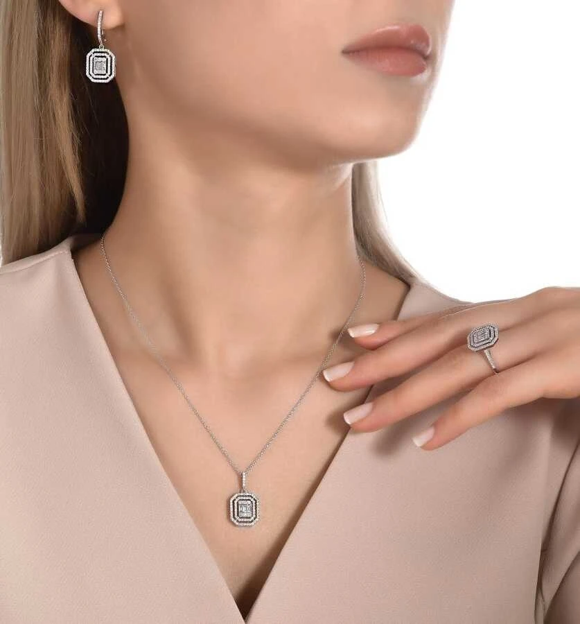 0.76 Karat Pırlanta Baget Küpe - 4