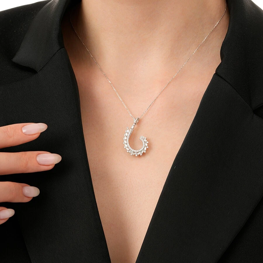 0.96 Karat Pırlanta Baget Kolye - 3
