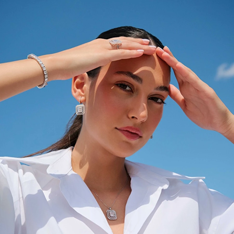 1.62 Karat Pırlanta Baget Küpe - 4