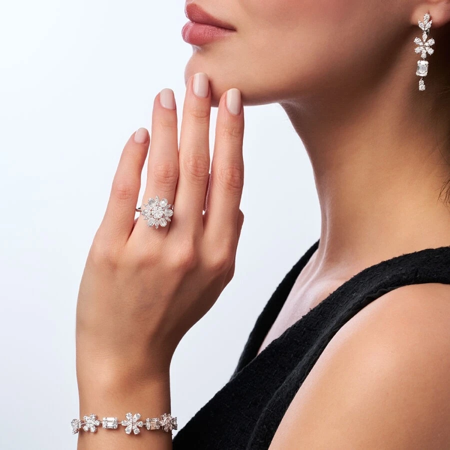 2.66 Karat Pırlanta Baget Küpe - 3