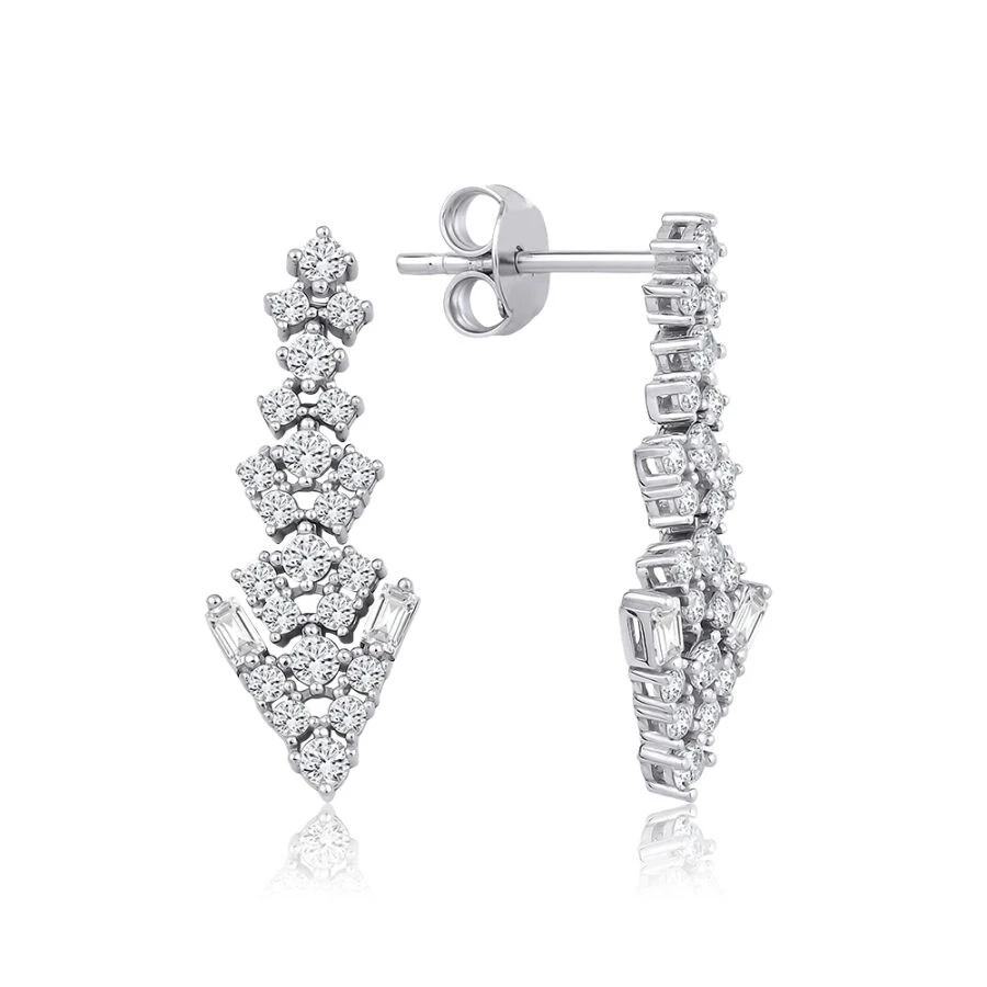 Altın Sarkmalı Üçgen Baget Küpe - 1